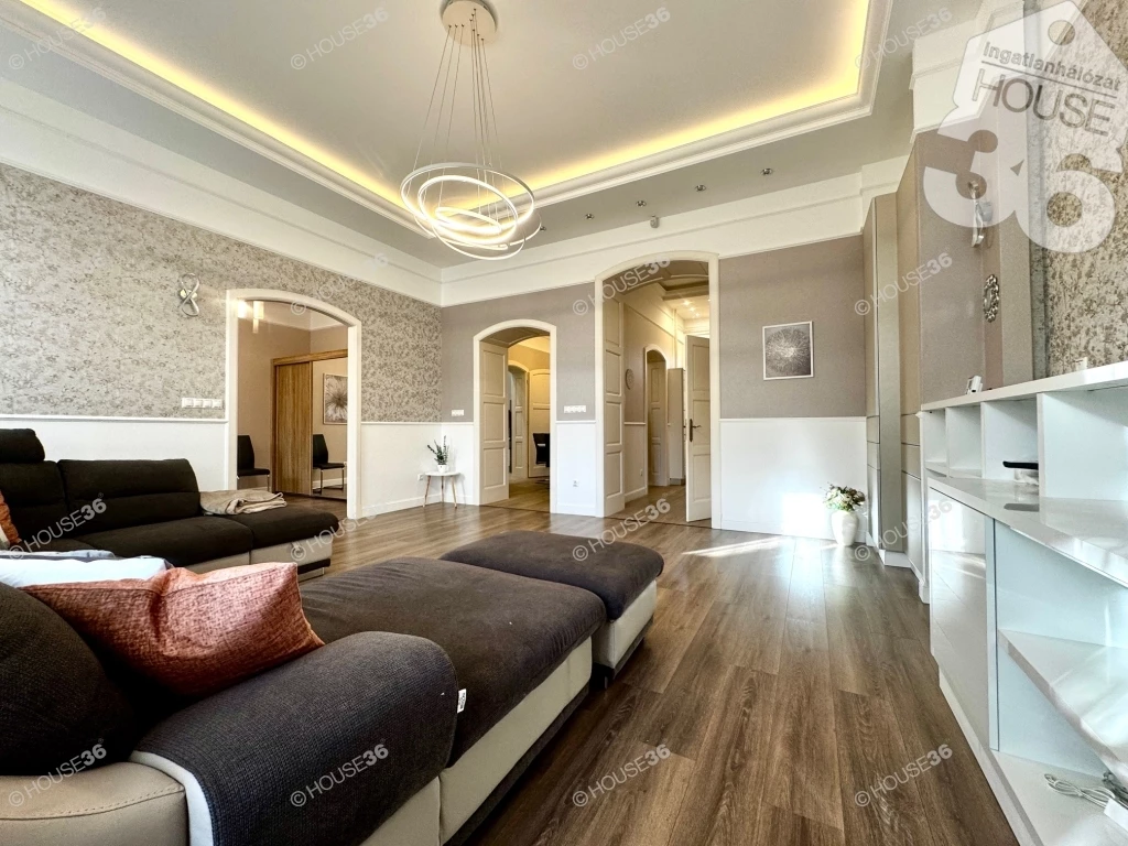 c3-2-name c2-19-name, Kecskemét, Belváros