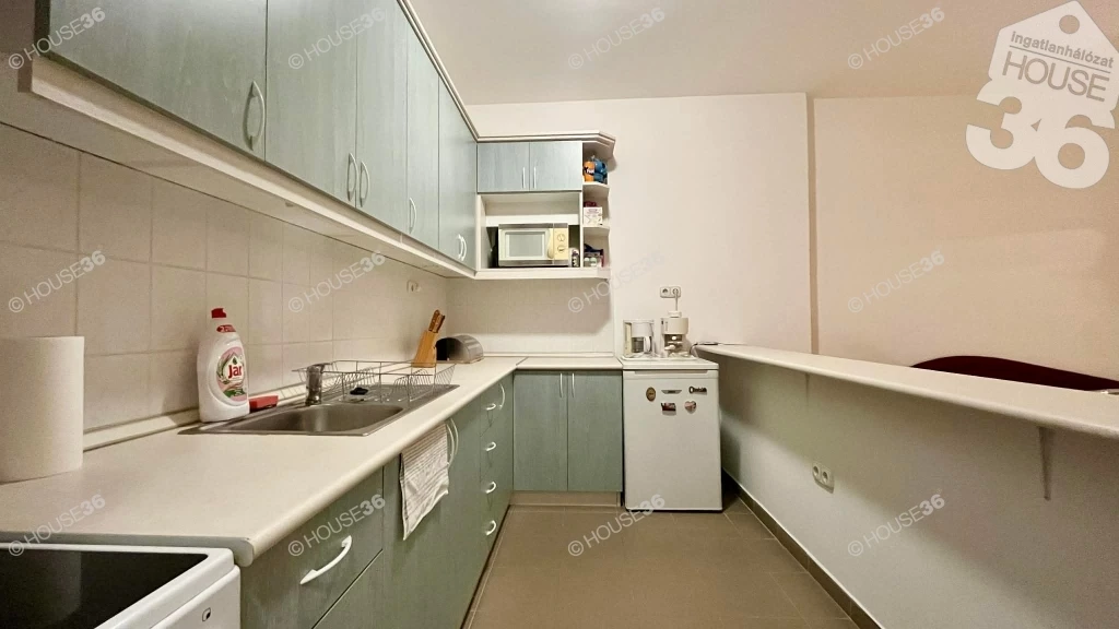 c3-1-name c2-19-name, Kecskemét, Forrás utca