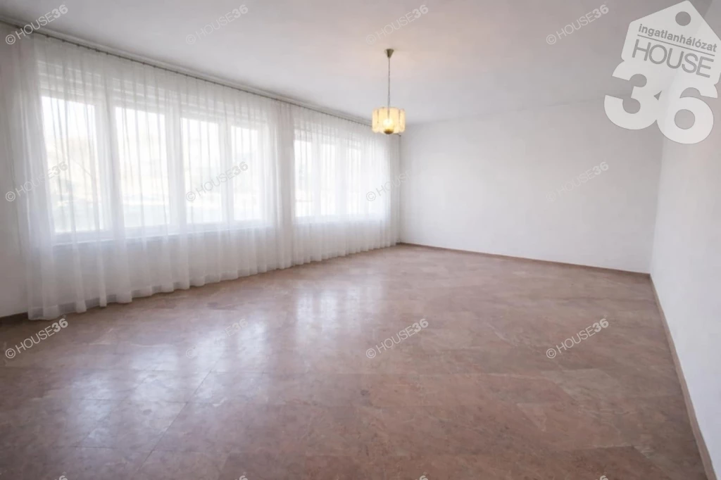 For rent semi-detached house, Lajosmizse, Szabadság tér