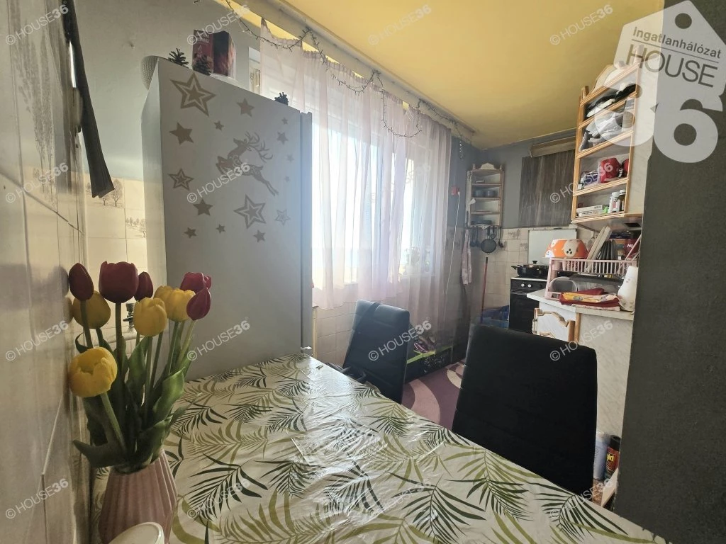 Nagykőrösön eladó, 62 m2 -es erkélyes lakás, befektetésnek is kiváló!