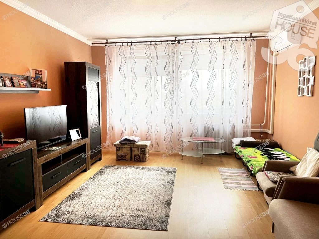 For sale panel flat, Kecskemét, Széchenyi-város