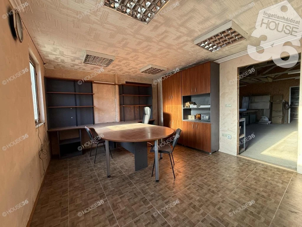 For sale periphery plot, Kecskemét, Úrihegy