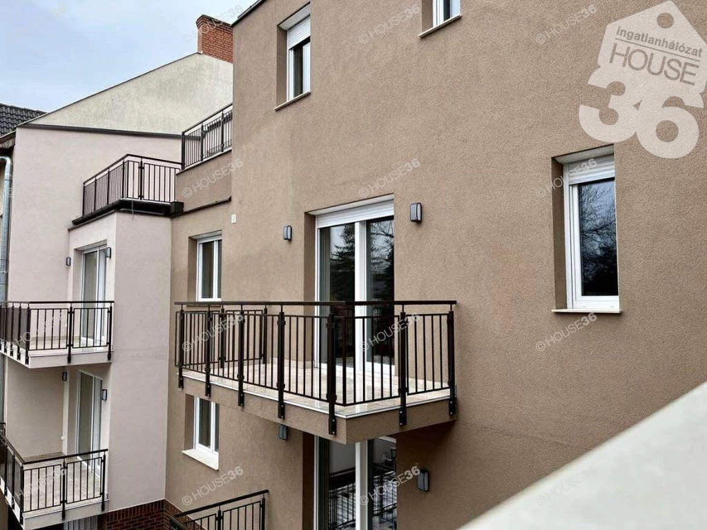 For sale brick flat, Kecskemét, Belváros