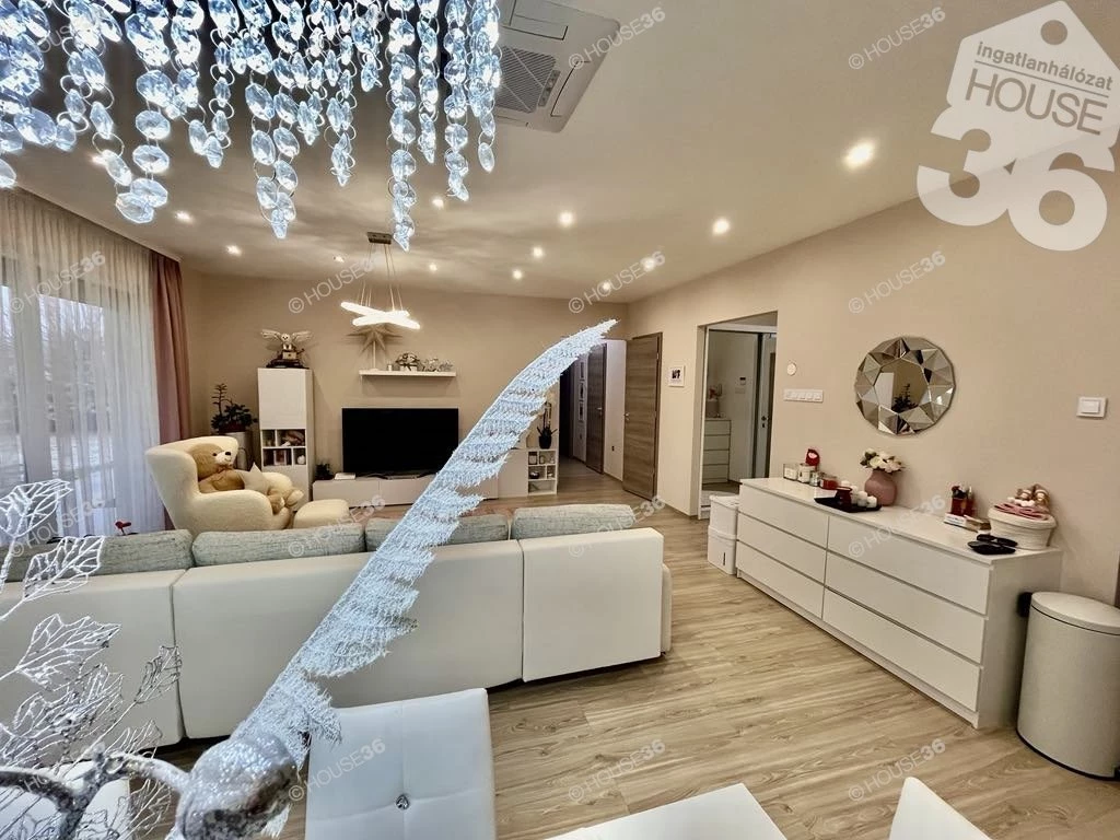 For sale house, Kecskemét, Kőrózsa utca