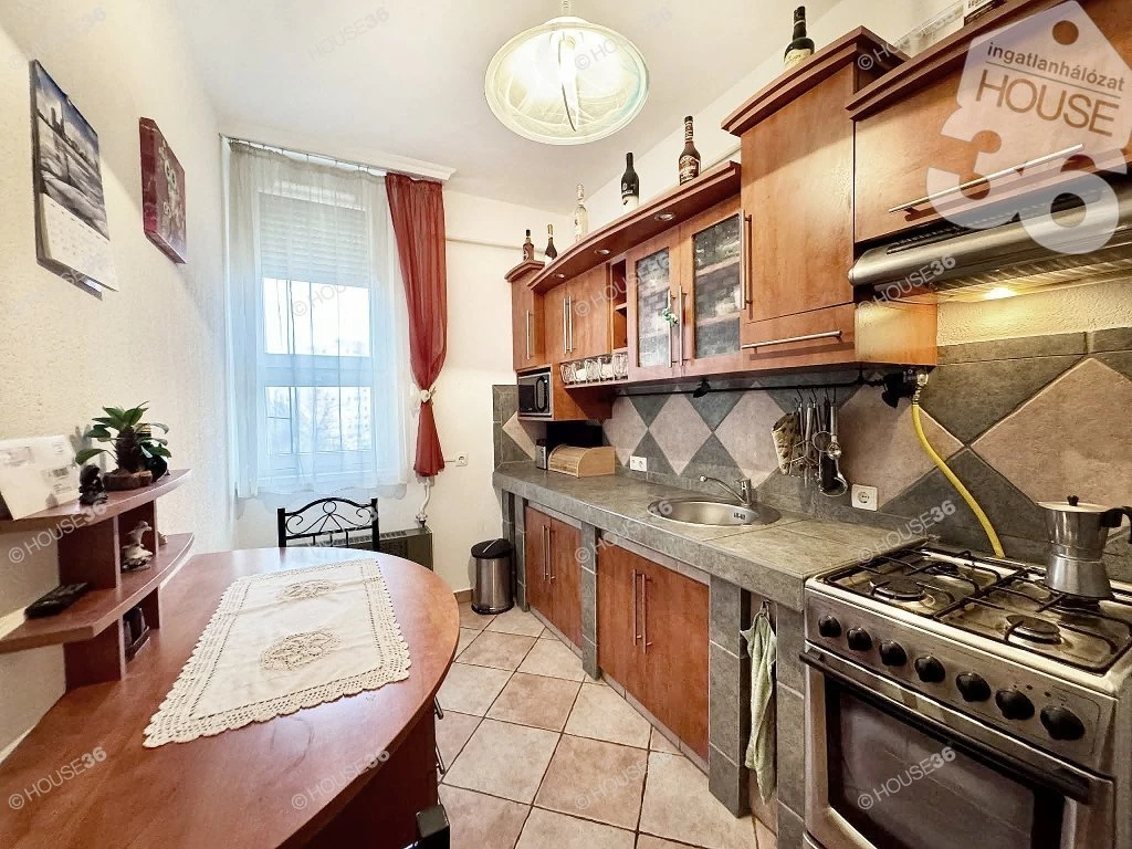 For sale brick flat, Kecskemét, Széchenyi-város