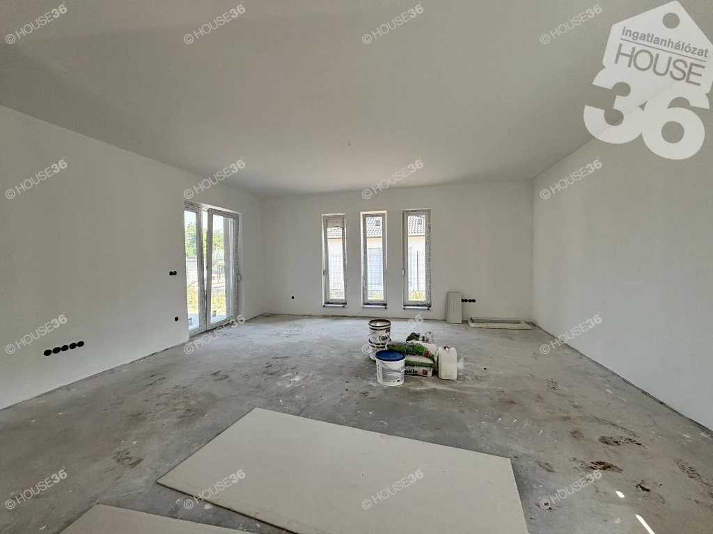 Kecskeméten Eladó új építésű családi ház, garázzsal!