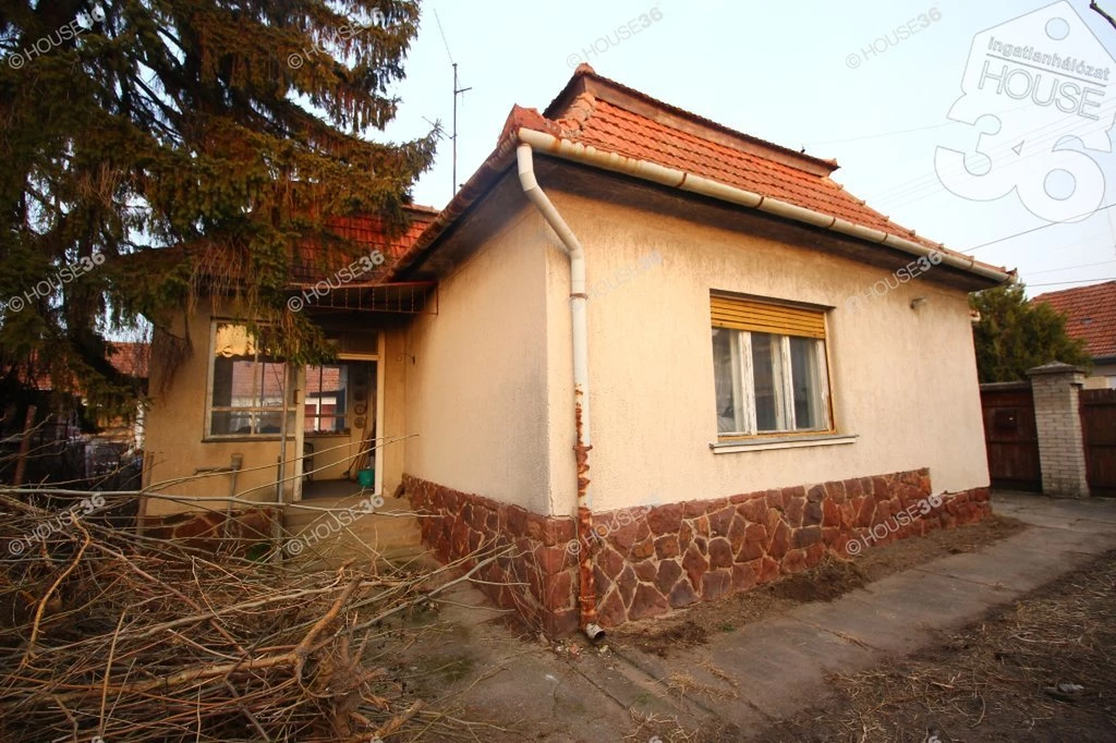 For sale house, Kiskőrös