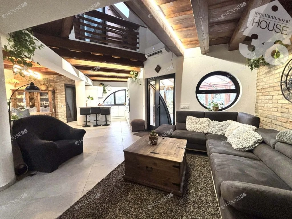 For sale house, Ballószög