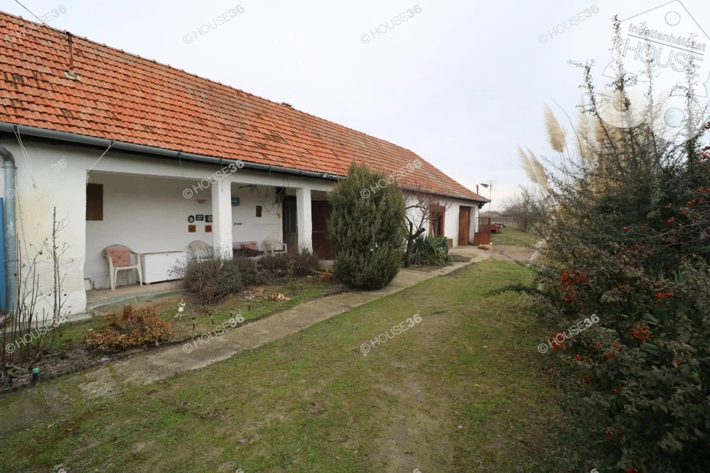 For sale grange, Kiskőrös