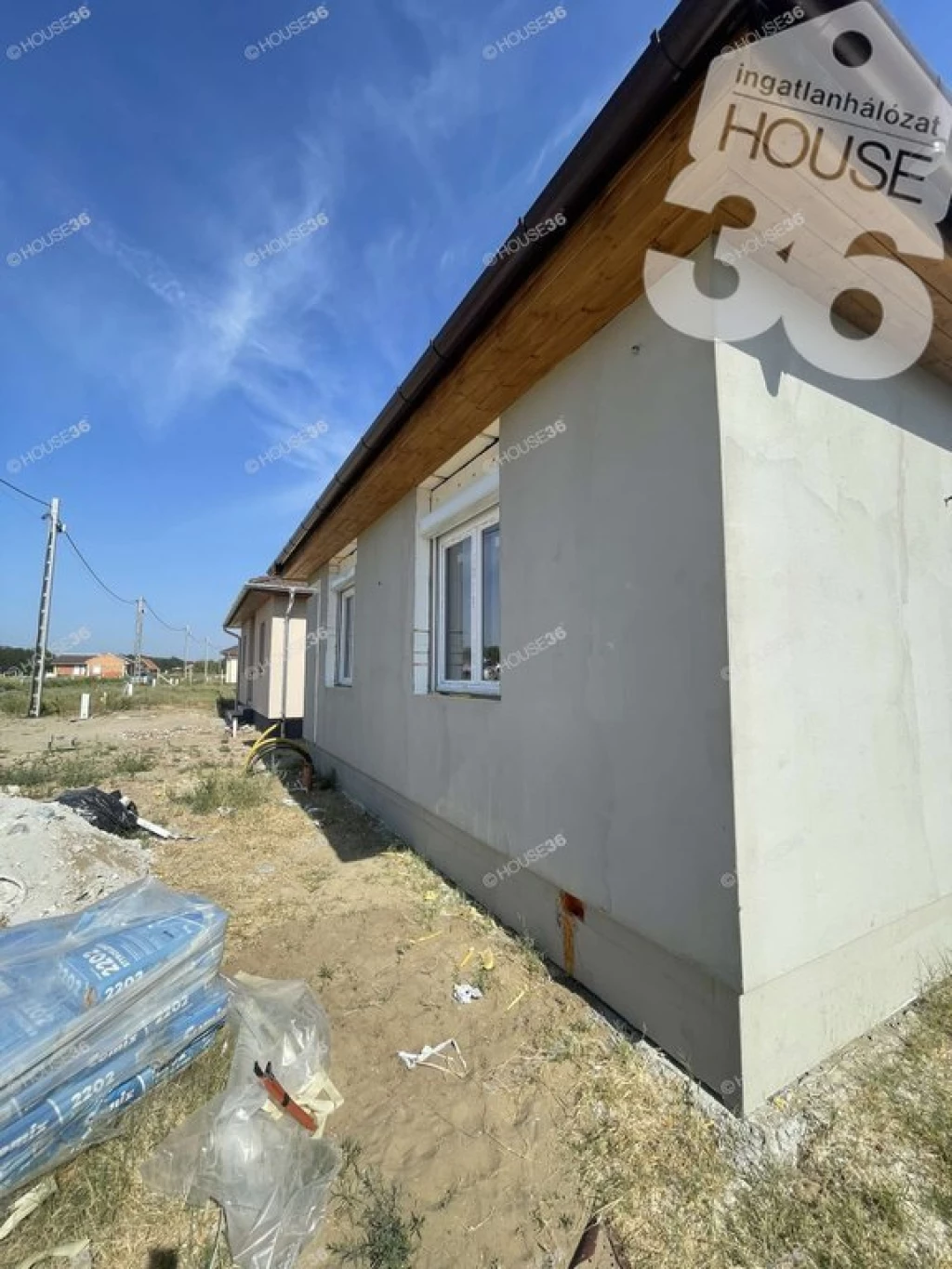 Kecskeméthez közel újépítésű házak még elérhetőek!