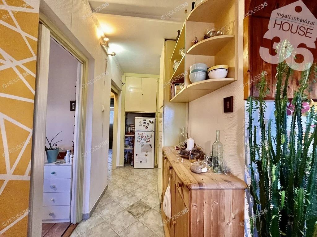 c3-1-name c2-20-name, Kecskemét