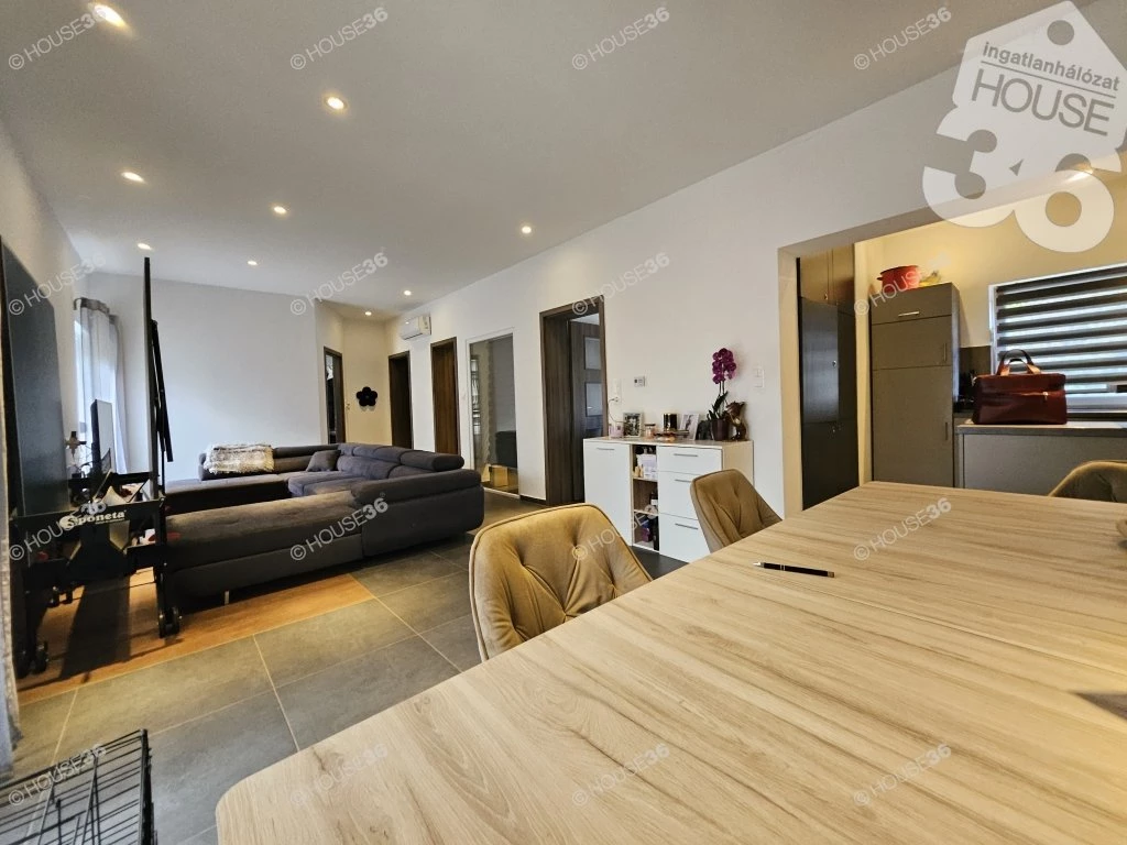 For sale brick flat, Kecskemét, Kadafalva