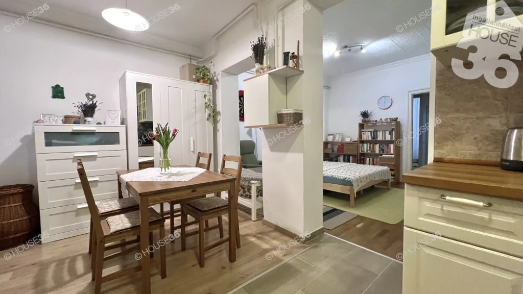 c3-1-name c2-19-name, Kecskemét