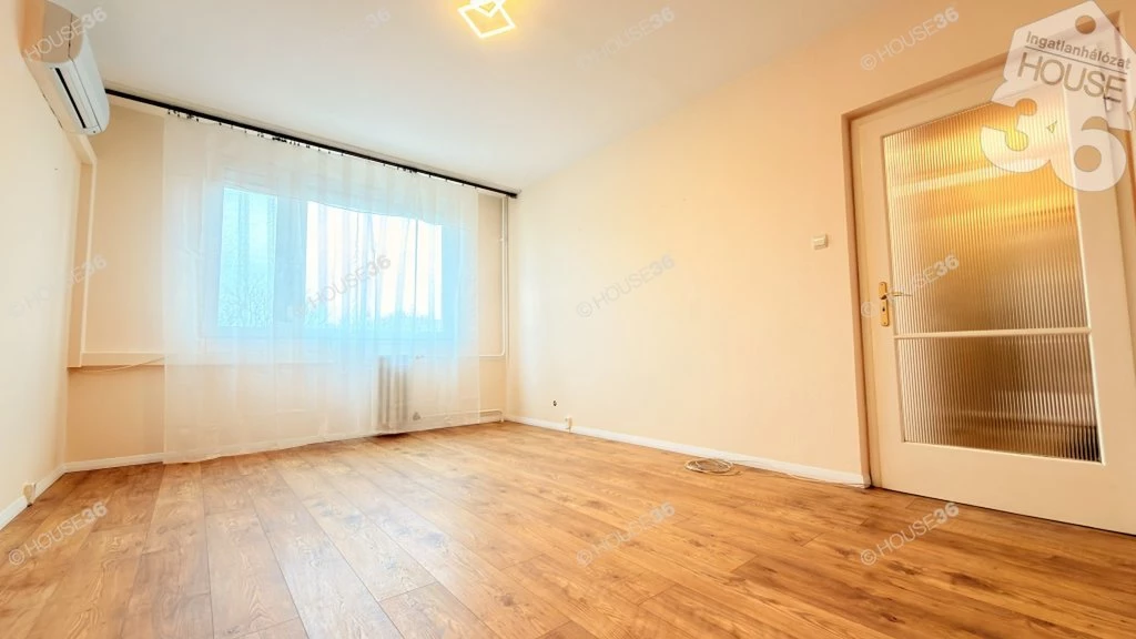 For sale panel flat, Kecskemét, Széchenyi-város