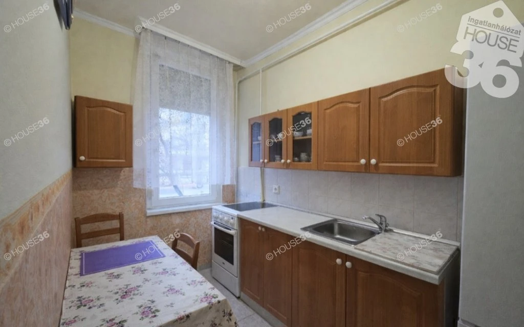 c3-1-name c2-19-name, Nagykőrös