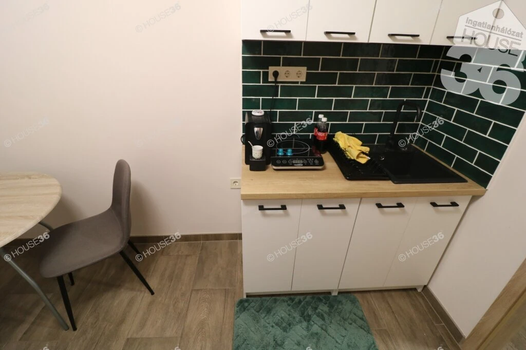 c3-1-name c2-62-name, Soltvadkert, Gerbera utca