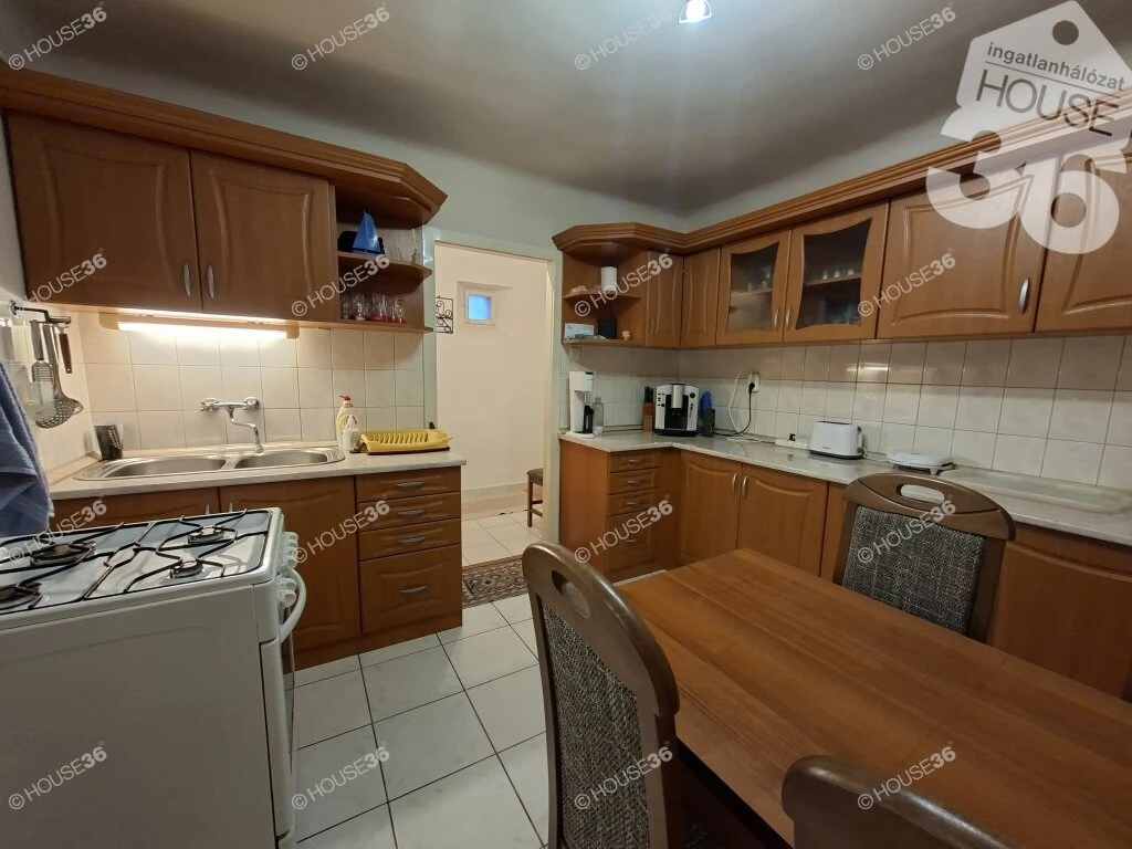 Belvárosi 2 szobás lakás - kedvező rezsivel!