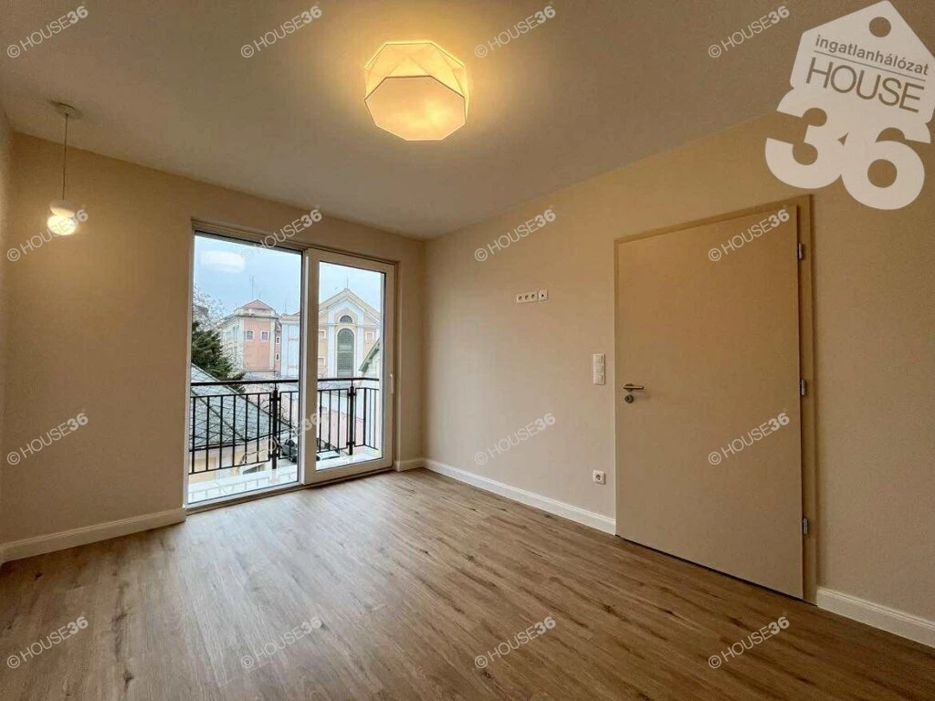 c3-1-name c2-19-name, Kecskemét, Belváros