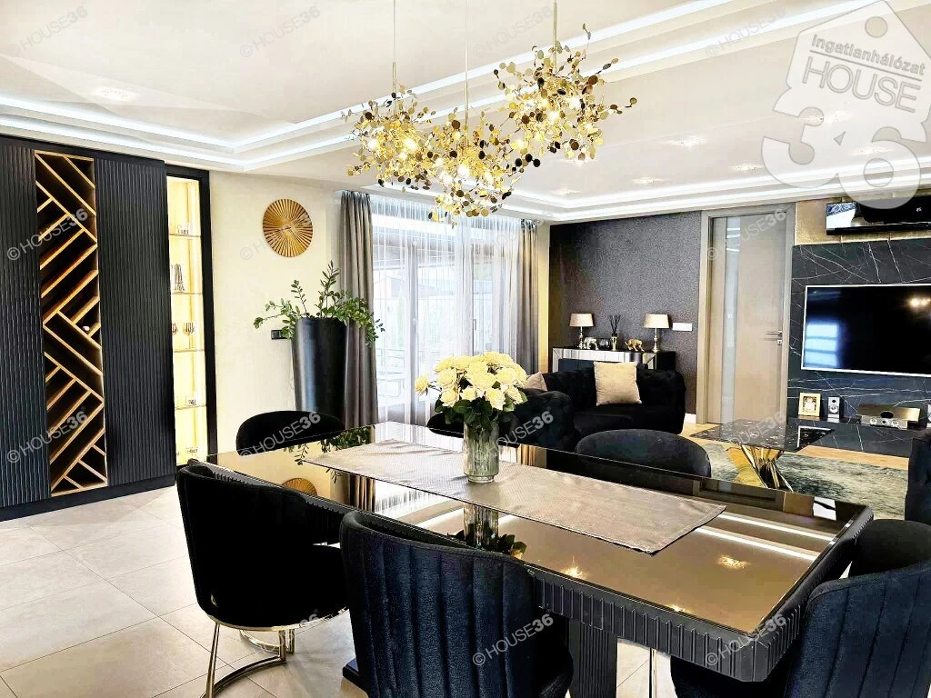 Lenyűgöző luxus ház a Vacsiközben:)