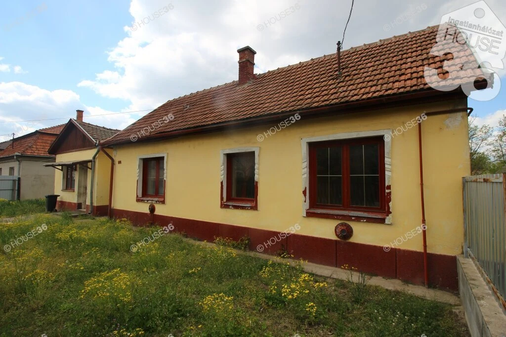 KISKŐRÖSÖN 3 SZOBÁS CSALÁDI HÁZ ELADÓ!