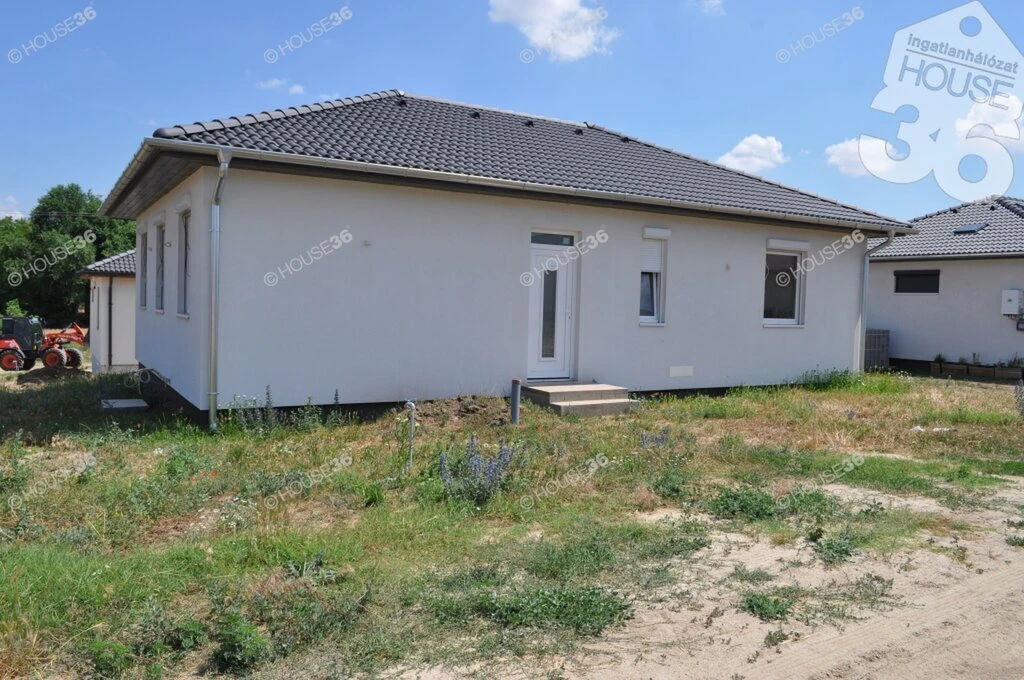 Azonnal költözhető új ház Kecskeméten Eladó!