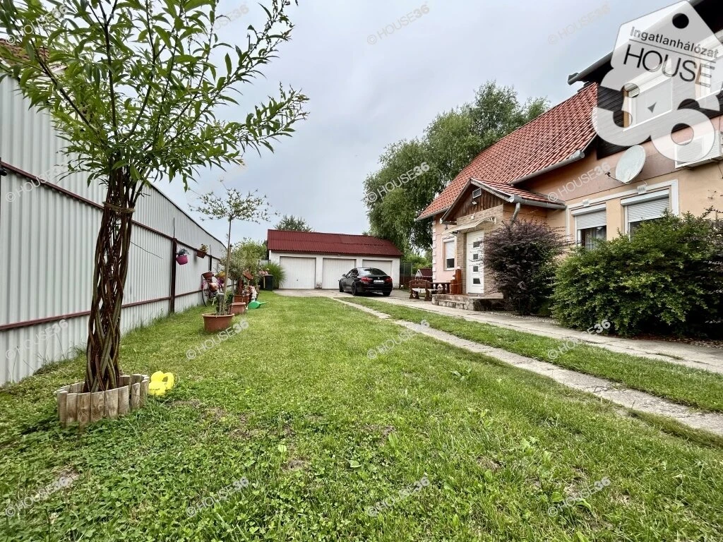 c3-1-name c2-19-name, Nagykőrös