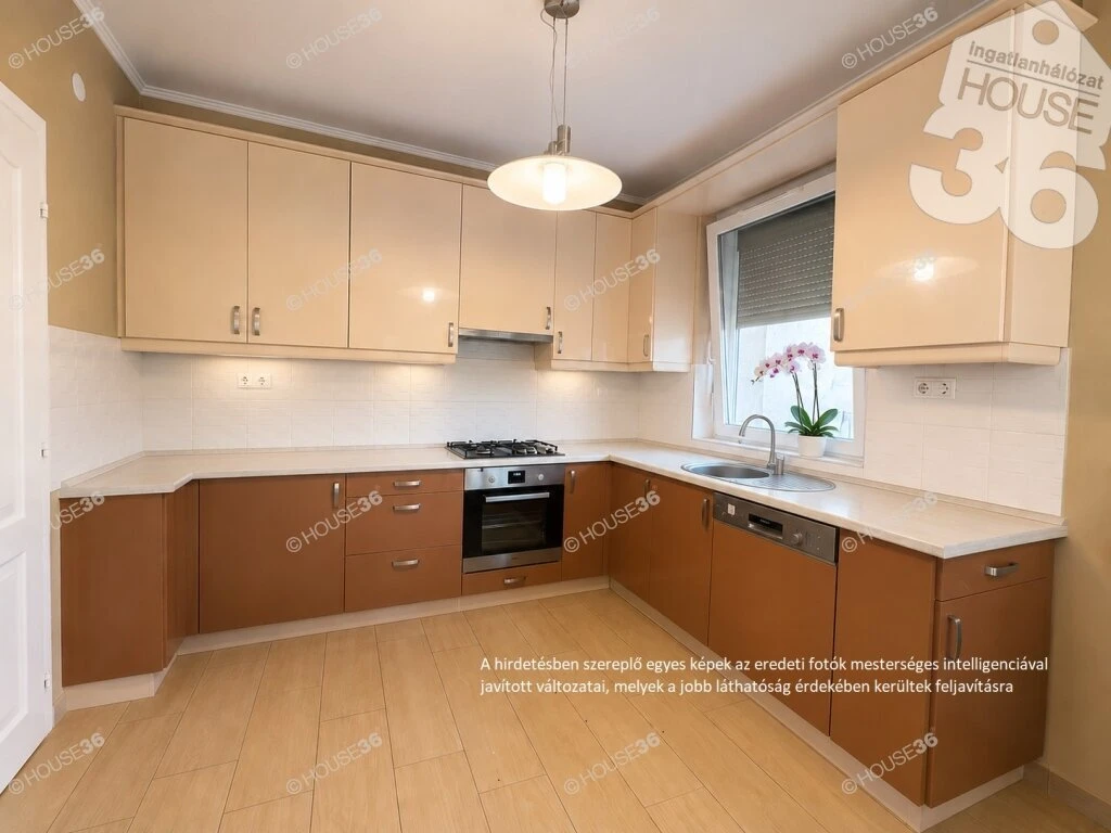 Nívós családi ház - csak a HOUSE36 kínálatában!