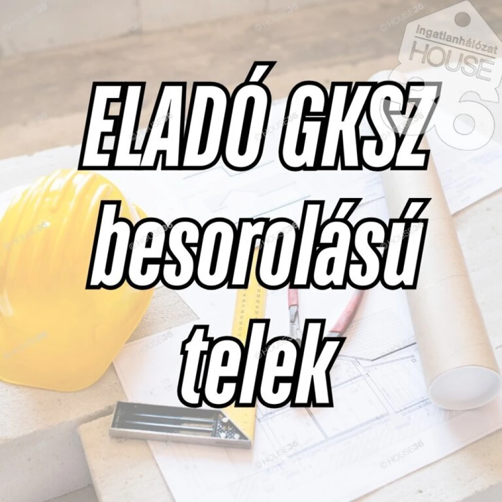Eladó Nagykátán a 31-es főúton, 7354 m2-es, GKSZ-1 besorolású telek!