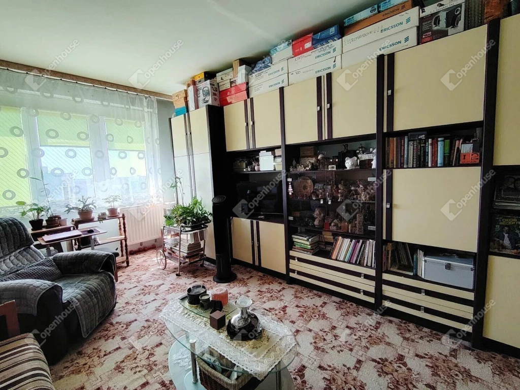 Székesfehérvár – Egy új kezdet a 10. emeleten, 67 m²-en!