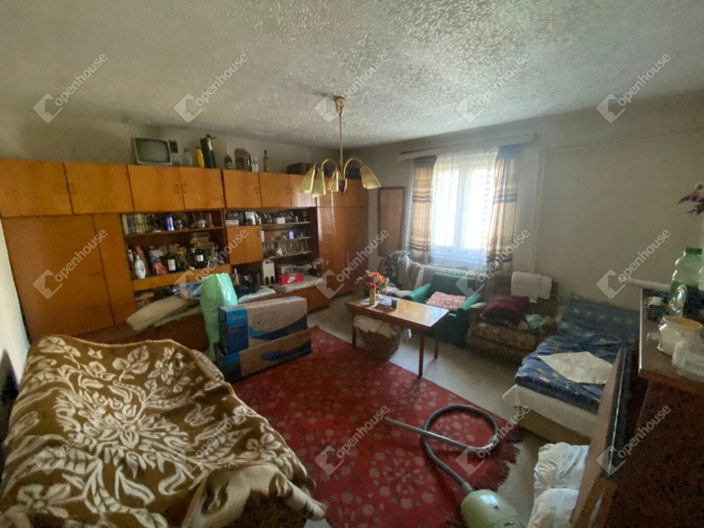 Eladó családi ház Seregélyesen