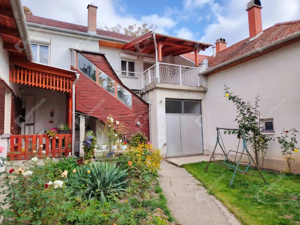 For sale house, Székesfehérvár, Vezér és Író utcák környéke