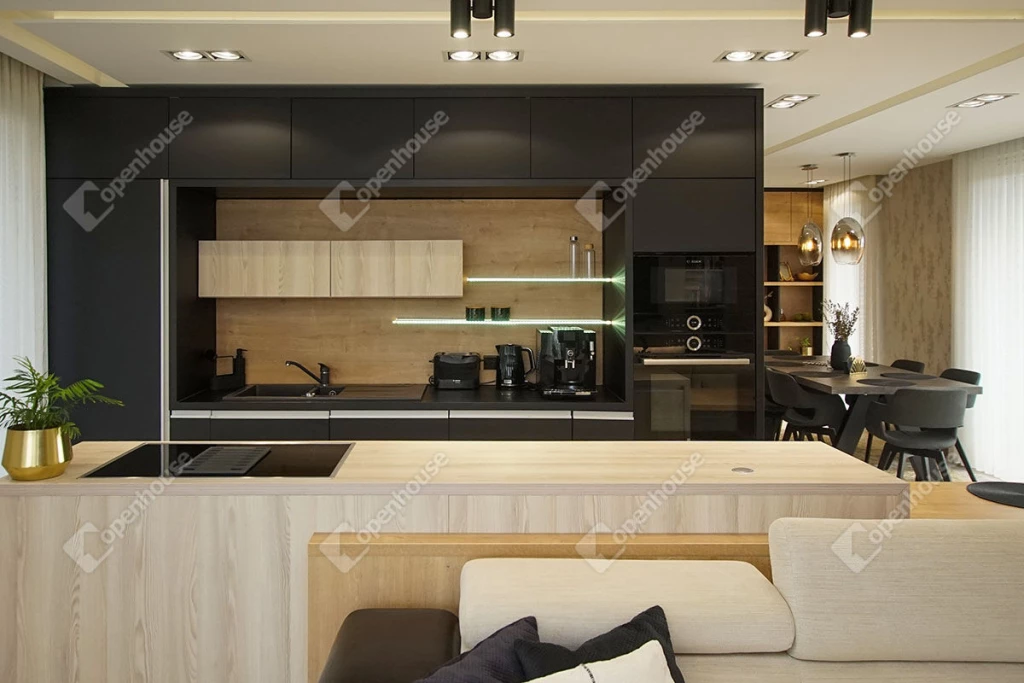 Eladó exkluzív penthouse lakás Öreghegyen