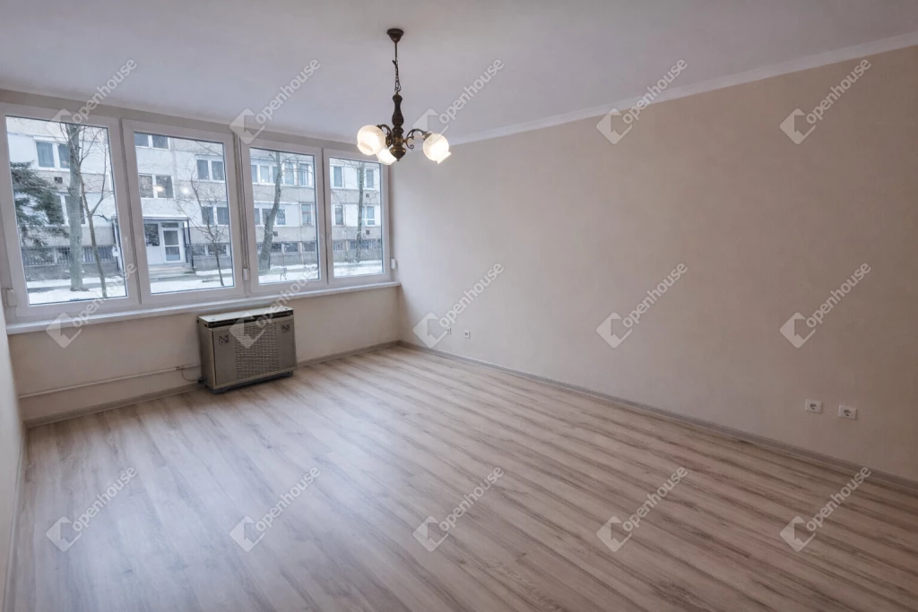 Eladó lakás a Radió utcában