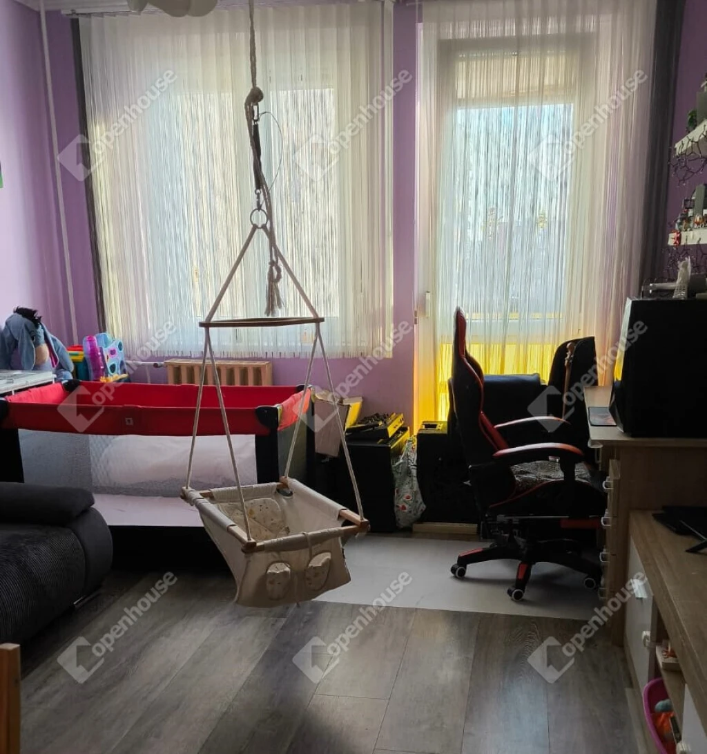 c3-1-name c2-20-name, Székesfehérvár, Palotaváros