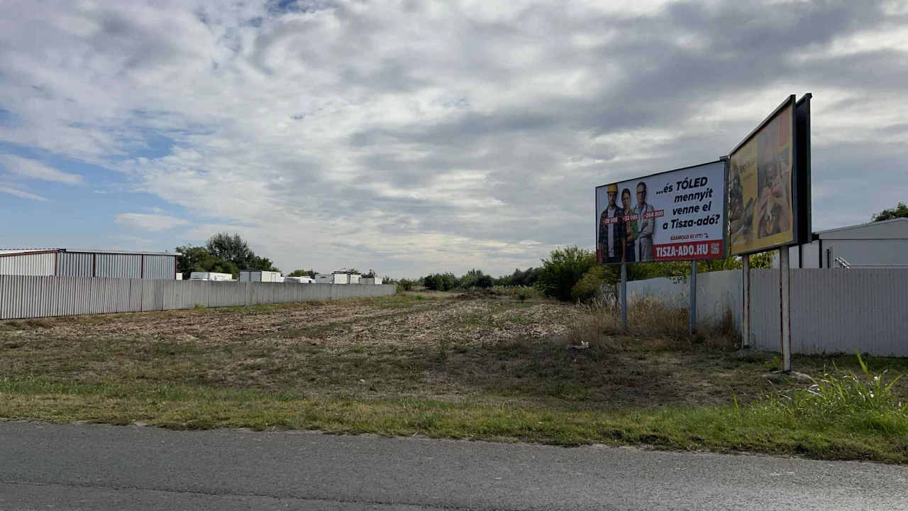 For sale industrial plot, Makó