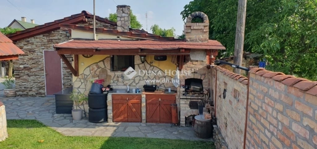 Eladó ház, Budapest 22. ker.