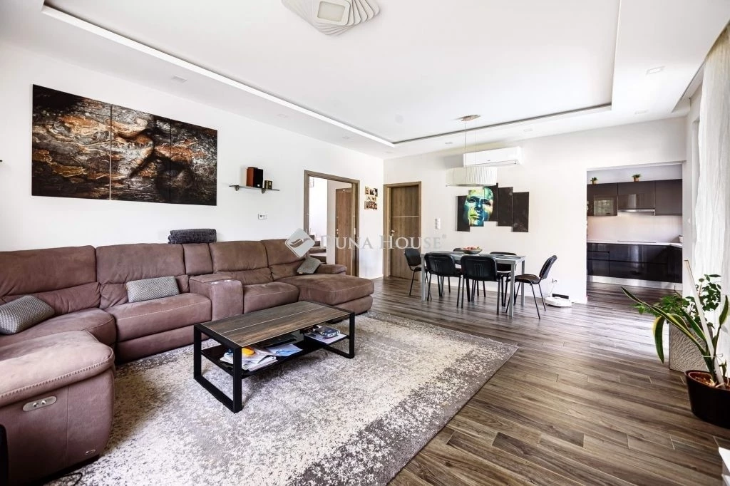 c3-1-name c2-1-name, Budaörs