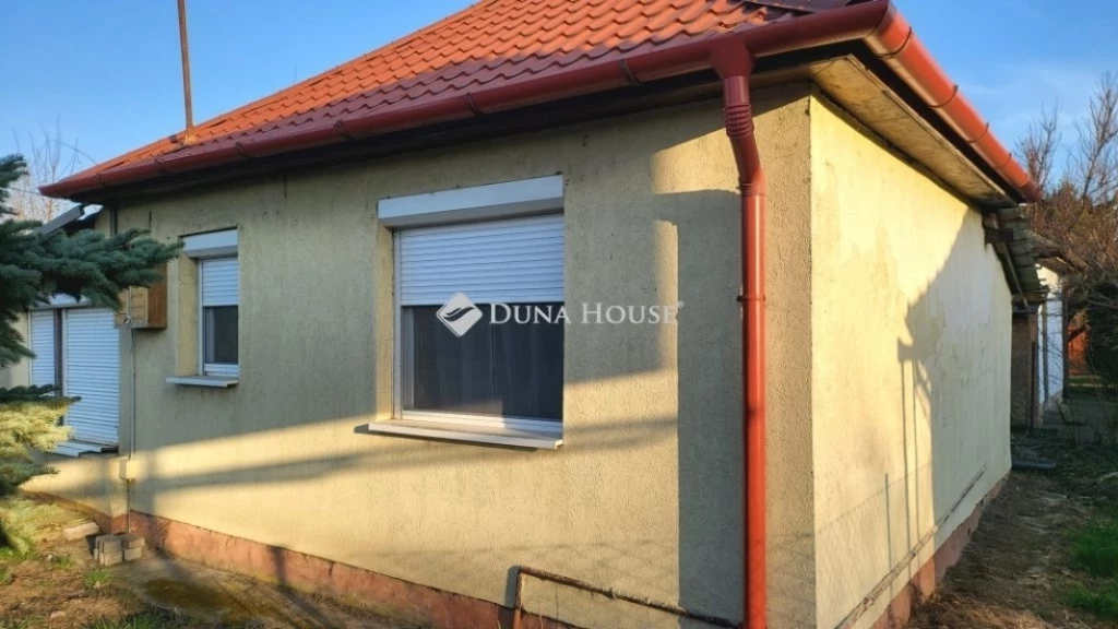 Eladó ház, Gárdony