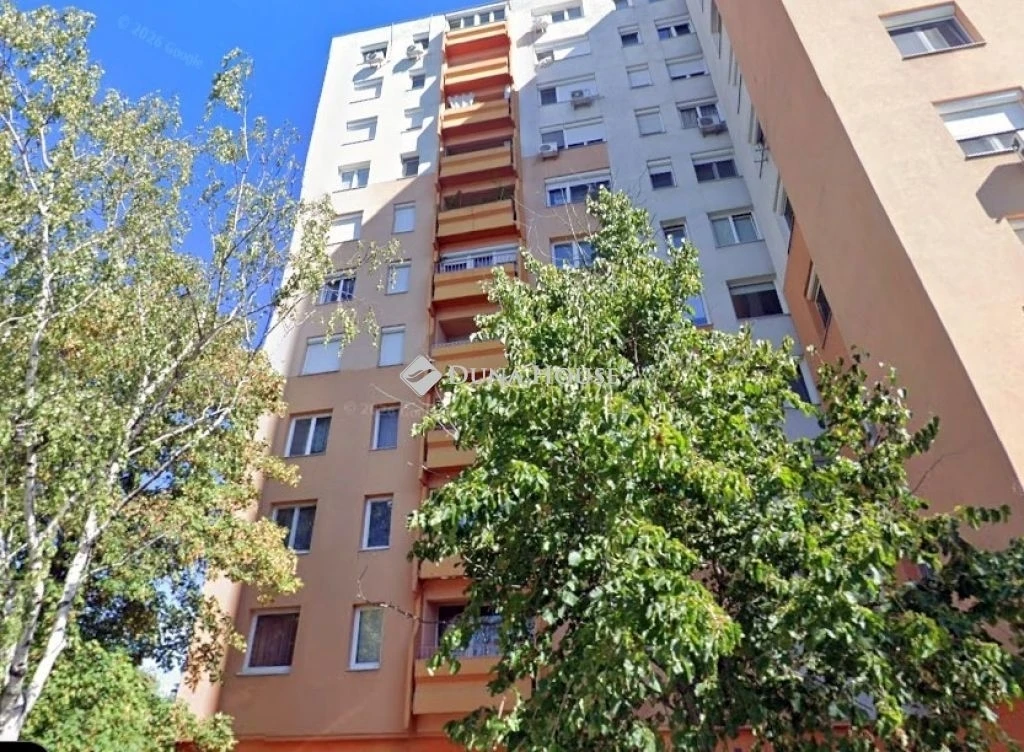 Eladó lakás, Budaörs