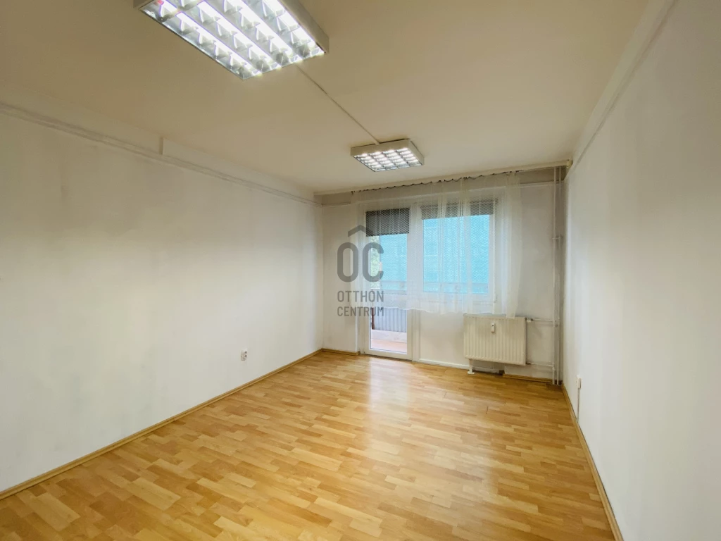For rent panel flat, Miskolc, Belváros