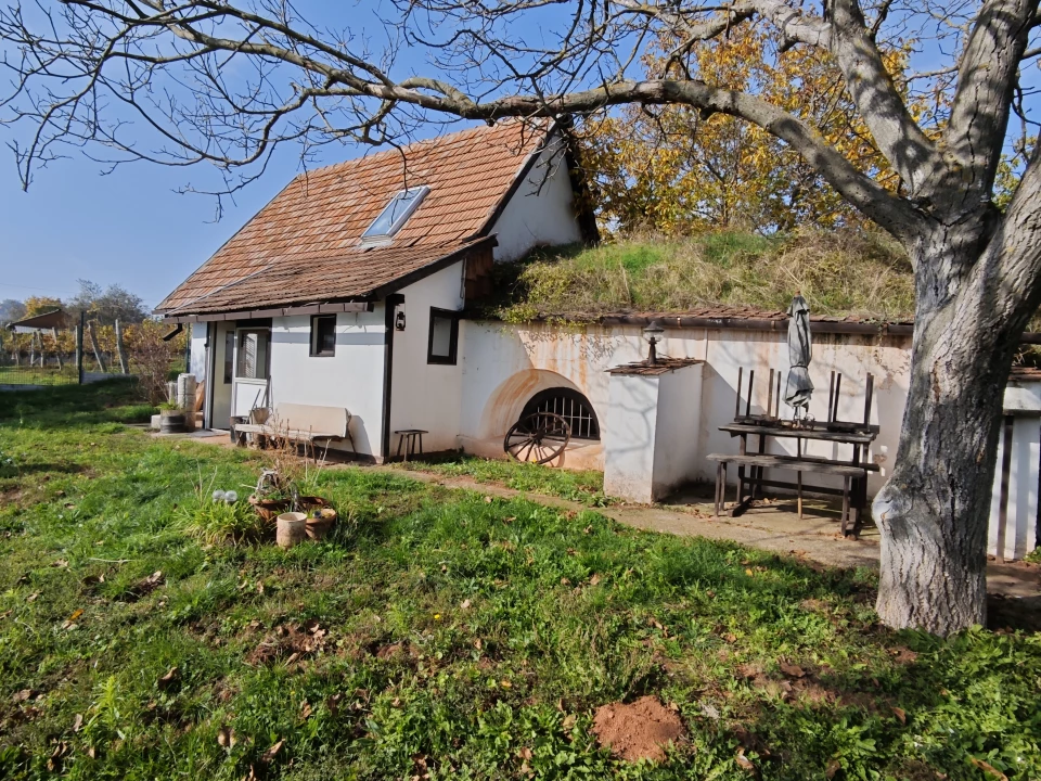 Eladó családi ház, Balatonalmádi