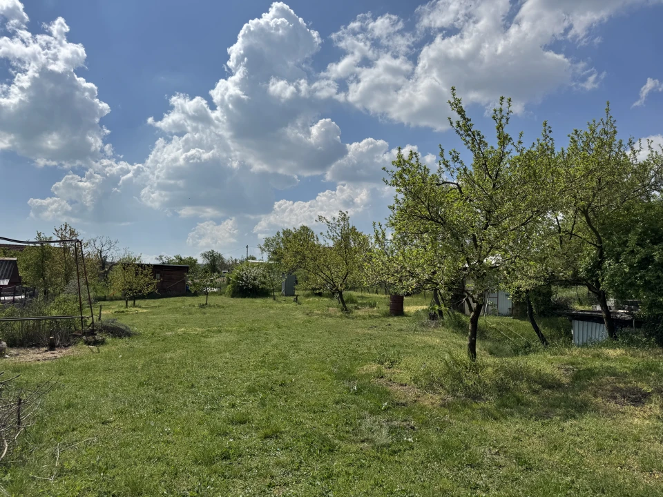 Eladó építési telek, Balatonalmádi