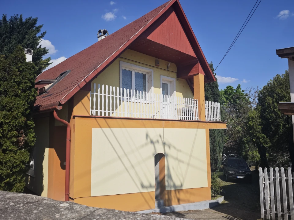 c3-1-name c2-1-name, Balatonalmádi