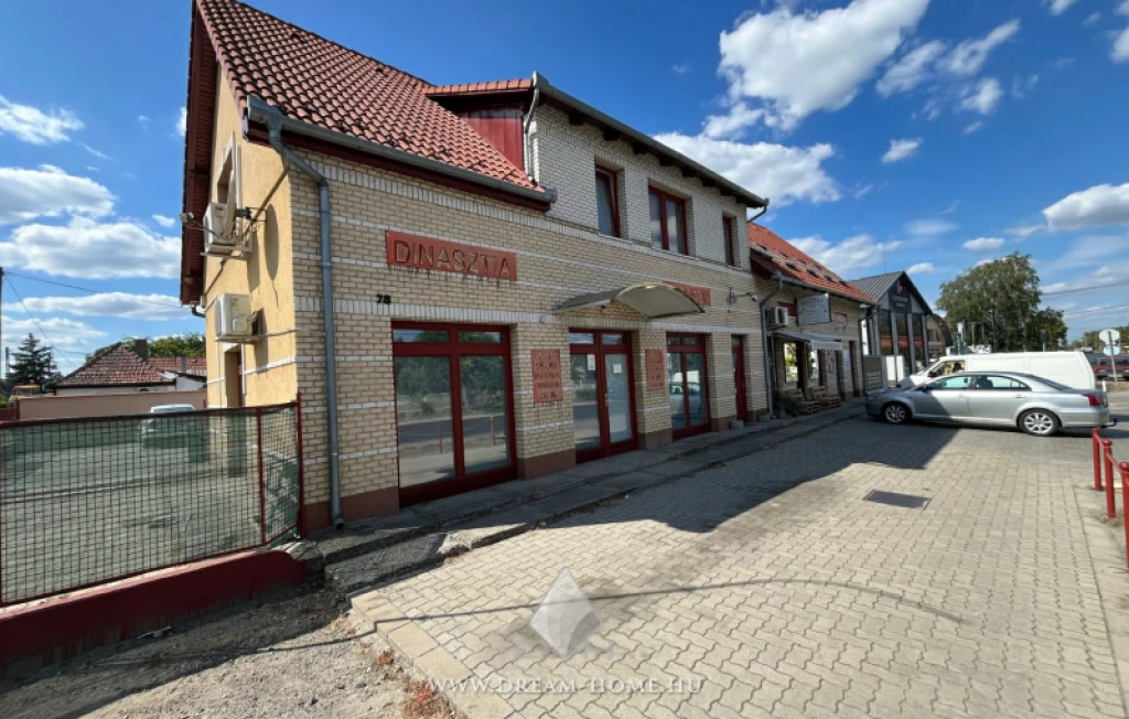 For rent store, Kecskemét