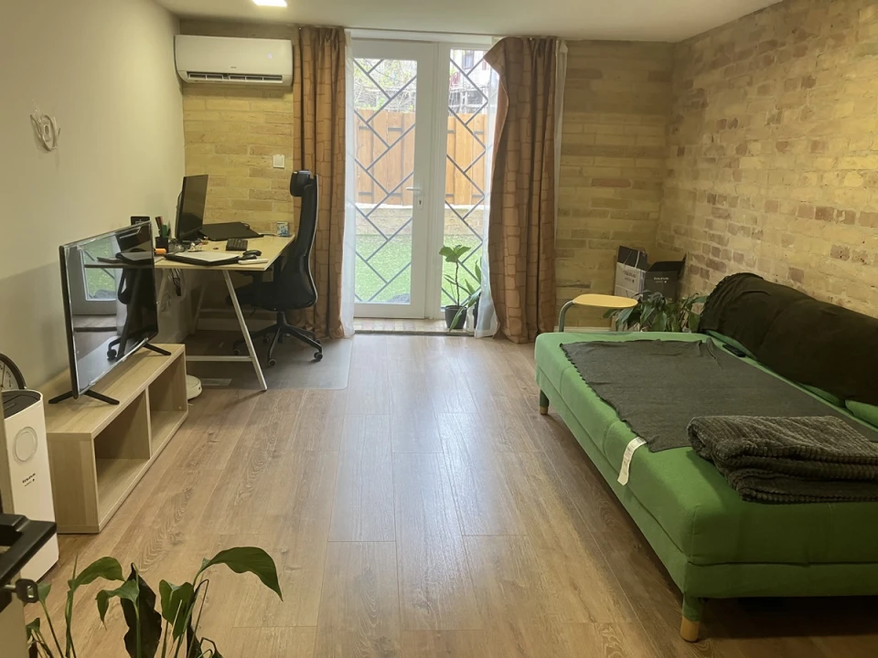 Eladó téglalakás, Budapest VIII. kerület