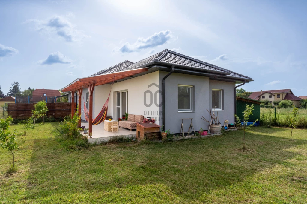 For sale semi-detached house, Gárdony, Gárdony