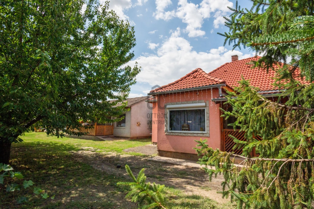 Eladó családi ház, Pusztaszabolcs, Pusztaszabolcs