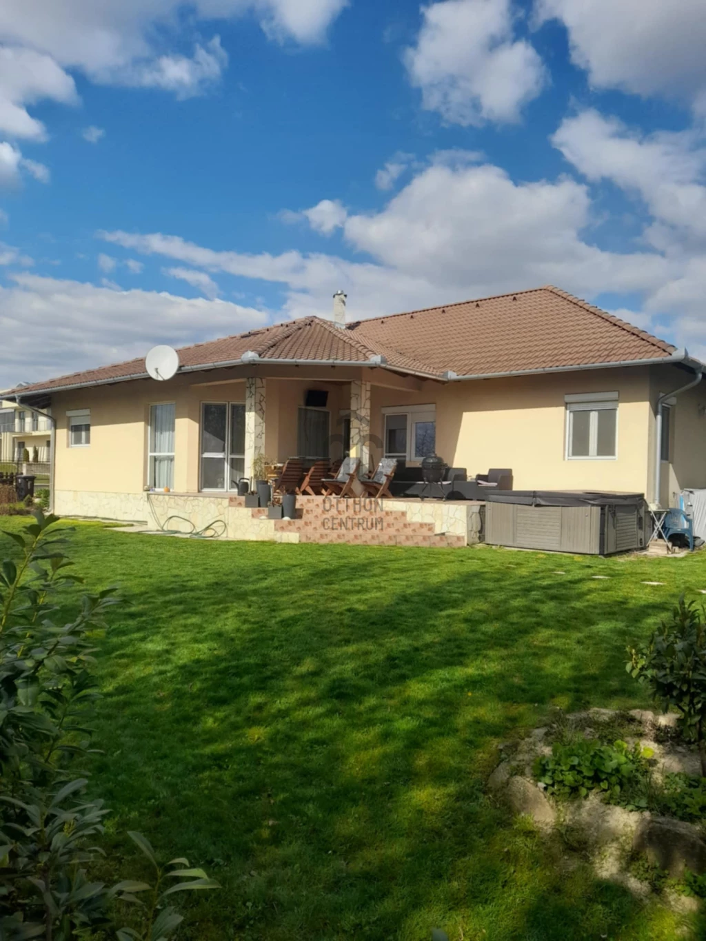 For rent house, Kápolnásnyék, Kápolnásnyék