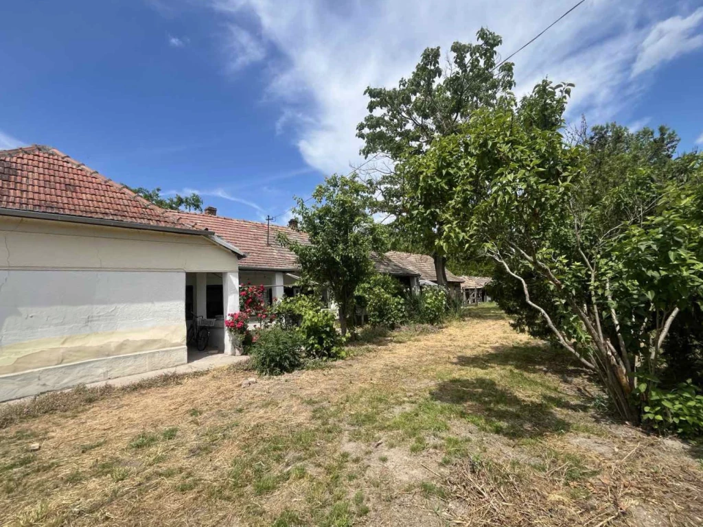 For sale house, Soponya, Soponya