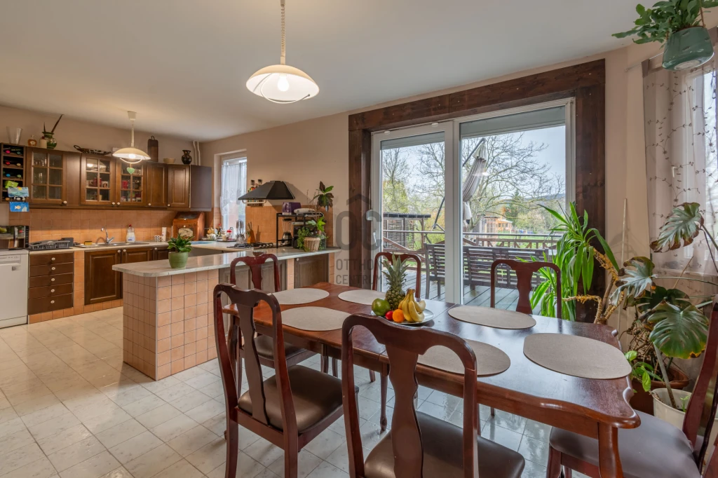 Eladó családi ház, Felsőörs, Felsőörs